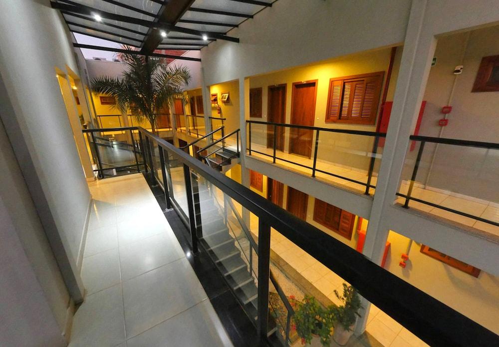 Clh Suites Bonito Centro Exteriör bild